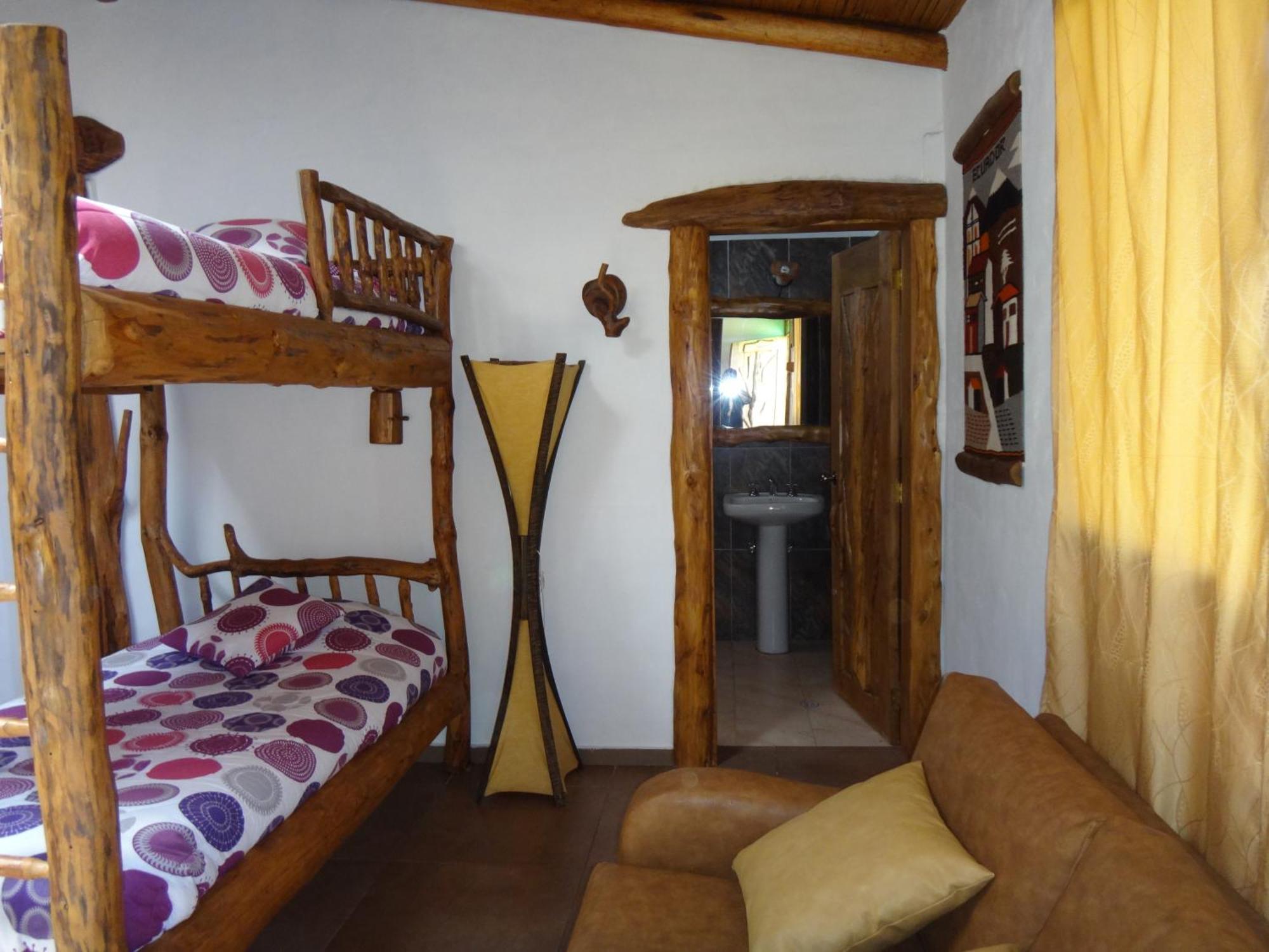 Zaysant Ecolodge Puembo Room photo