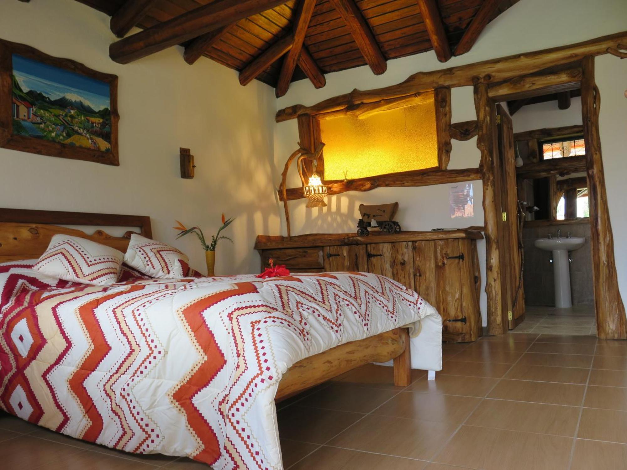 Zaysant Ecolodge Puembo Room photo